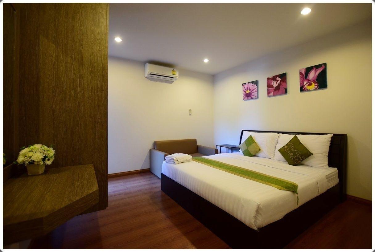 Franjipani Resort HHQ Exterior foto